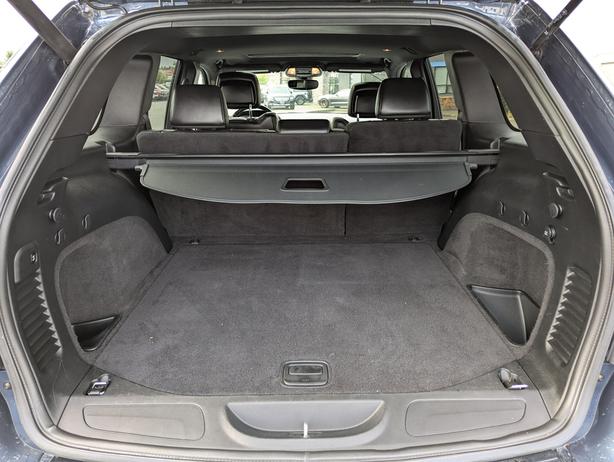 2020 Jeep Grand Cherokee Limited - No Accidents, Sunroof, Navigation image 8