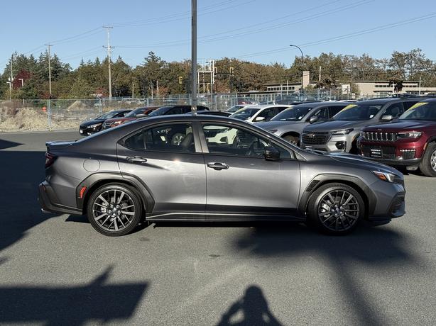 2023 Subaru WRX SPORT -TECH AWD - Dual ZONE A/C & Power Seat image 5
