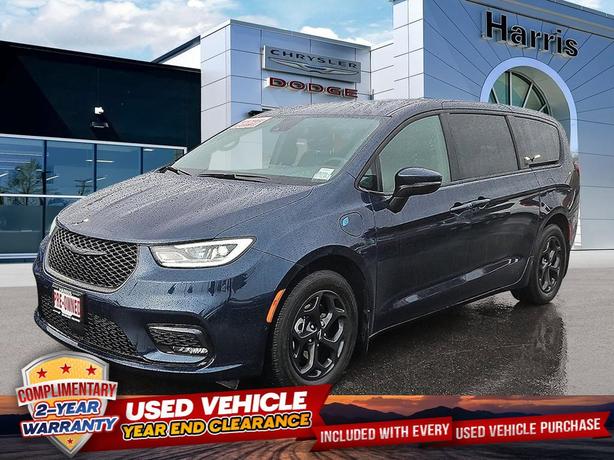 2023 Chrysler Pacifica Hybrid Touring L | One Owner | Fully Loaded! image 1