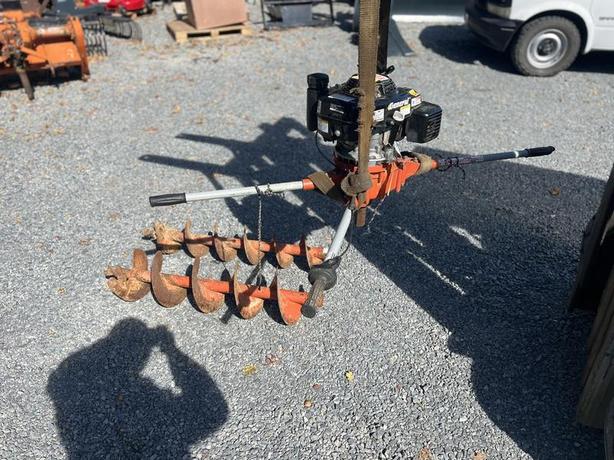 2017 General Equipment Company M330H 2 Person Auger image 3