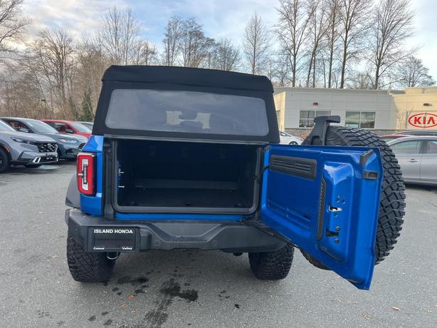 2023 Ford Bronco Outer Banks image 7