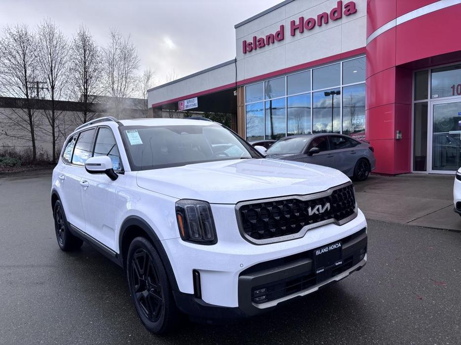2023 Kia Telluride X-Line display photo