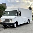 2012 Ford Econoline E450 Step Van with 16-Foot Shelving Interior thumbnail image 4