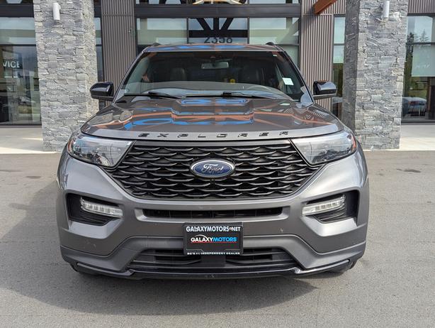 2023 Ford Explorer ST-Line - No Accidents, Sunroof, Heated Seats, 4x4 image 3