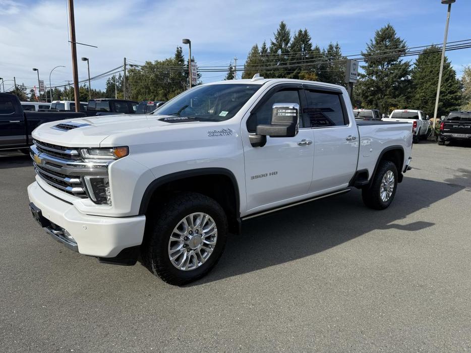2022 Chevrolet Silverado 3500 High Country display photo