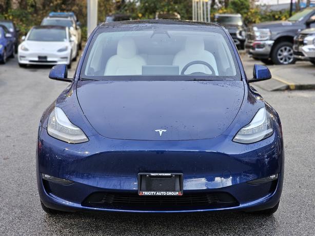 2022 Tesla Model Y Long Range - Dual Motor, No Accidents image 3