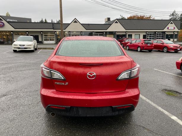 2010 Mazda  Mazda3 i Sport image 6
