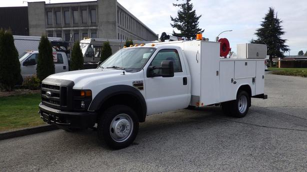 2010 Ford F-550 Utility Crane Service Truck 2WD Diesel image 5