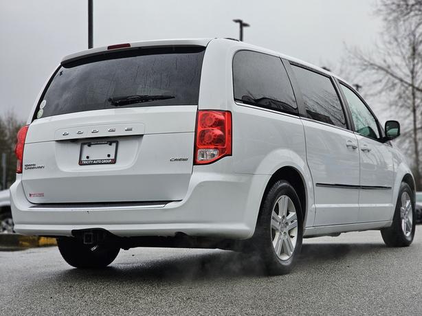 2017 Dodge Grand Caravan 4dr Wgn Crew Plus image 5