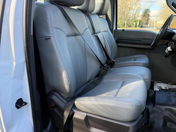 2012 Ford F-350 XL 4x4 Super Duty Service Truck image 4