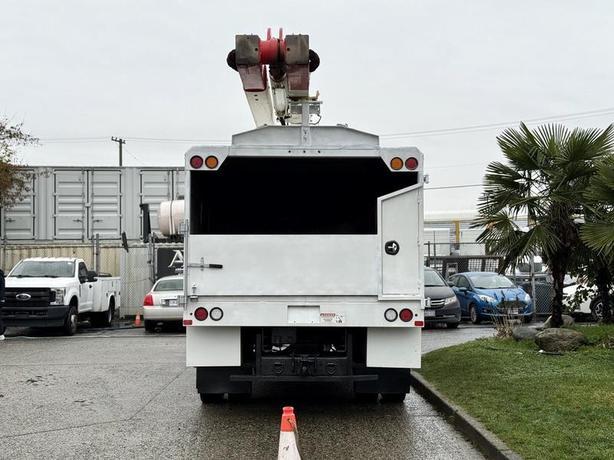 2020 International MV607 Cummins Terex Bucket Truck with Dumping Service Body image 8