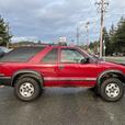 2000 Chevrolet  Blazer LS 2 Dr new AC power options very clean no rust. thumbnail image 4