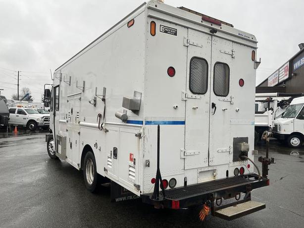 2012 Workhorse W62 Work Shop Step Van image 5