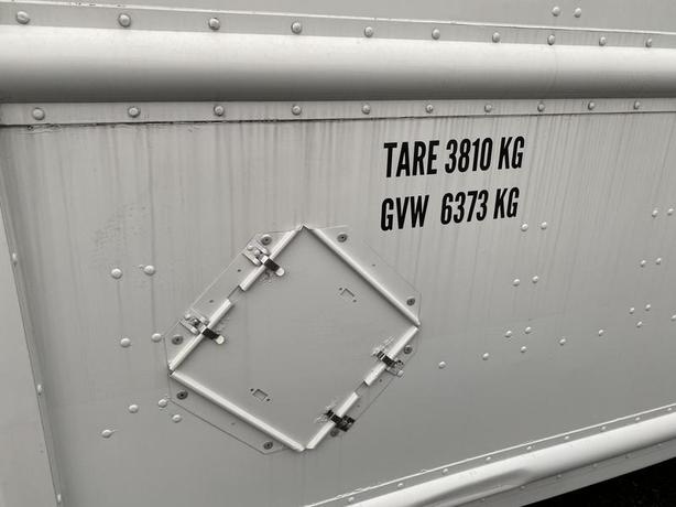 2012 Ford Econoline E450 Ford Econoline E450 16 Foot Cargo Step Van With Rear Sh image 8