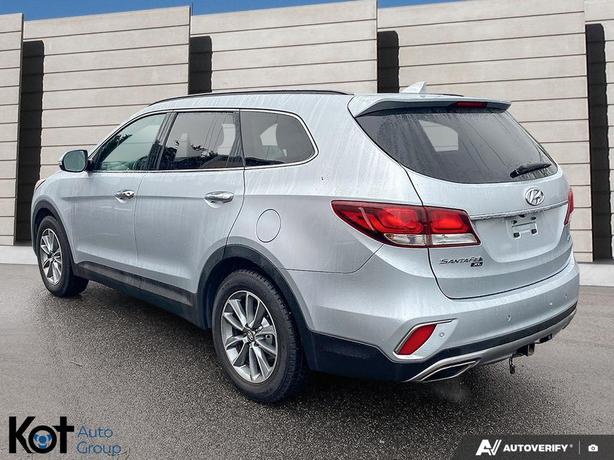 2019 Hyundai Santa Fe XL Luxury TOW HITCH! PANORAMIC SUNROOF! LEATHER INTERIOR! image 4