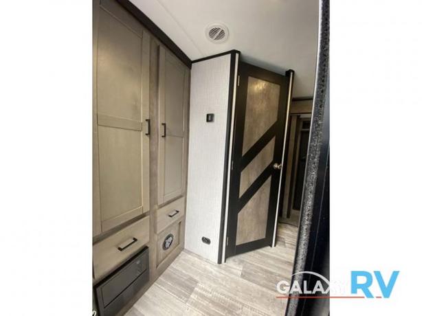 Used 2021 Heartland North Trail 22RBS image 5