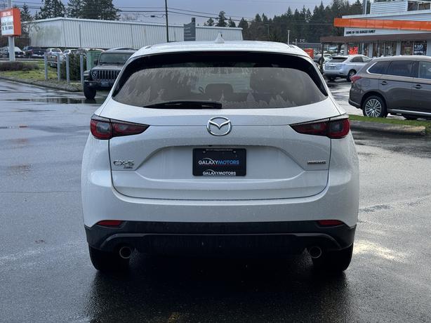 2024 Mazda CX-5 GS AWD - BC Local, Back Up Camera & Heated Seats image 6