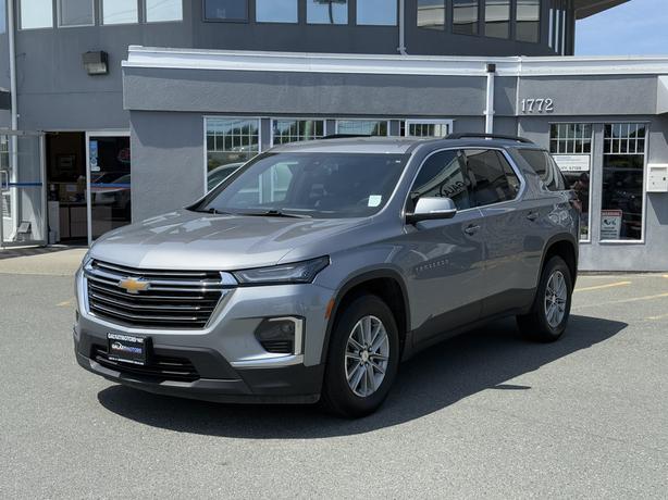 2023 Chevrolet Traverse Cloth w/1LT image 1