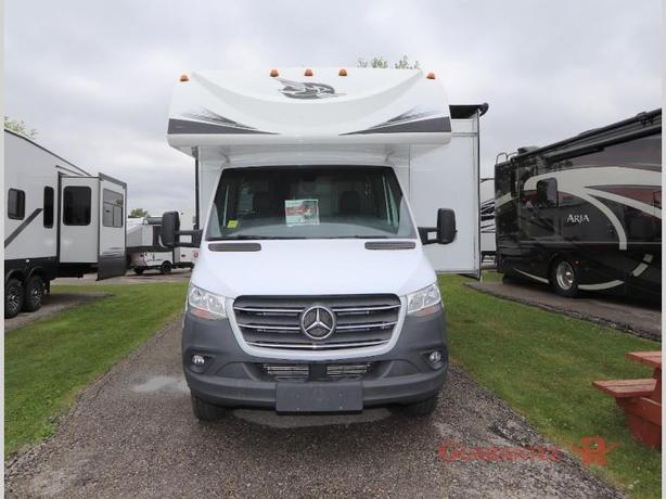 Used 2020 Jayco Melbourne 24L image 2