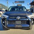 2022 Toyota 4Runner SR5 - 7 SEATER thumbnail image 3