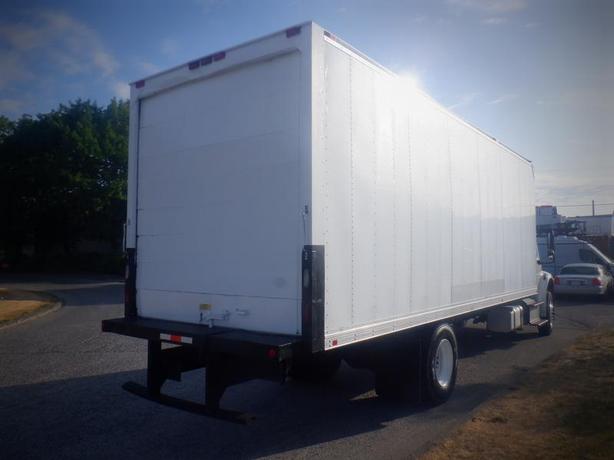 2016 Freightliner M2 106 Medium Duty 24 foot Cube Van Diesel Dually With Air Bra image 8