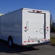 2009 Ford Econoline E450 Step Cargo Van Dually thumbnail image 8