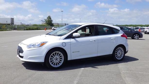 2016 Ford Focus Electric image 5