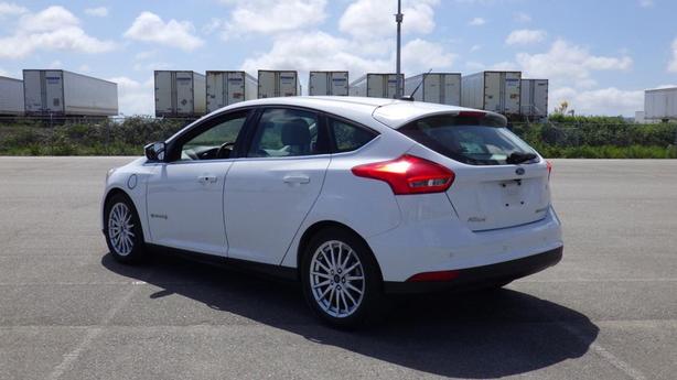 2016 Ford Focus Electric image 7