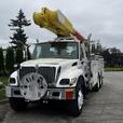 2006 International 7500 55 Foot Bucket truck With Air Brakes Diesel thumbnail image 5