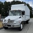 2006 Hino 268 24 Foot Cube Van Power Tailgate Hydraulic Brakes Diesel thumbnail image 4