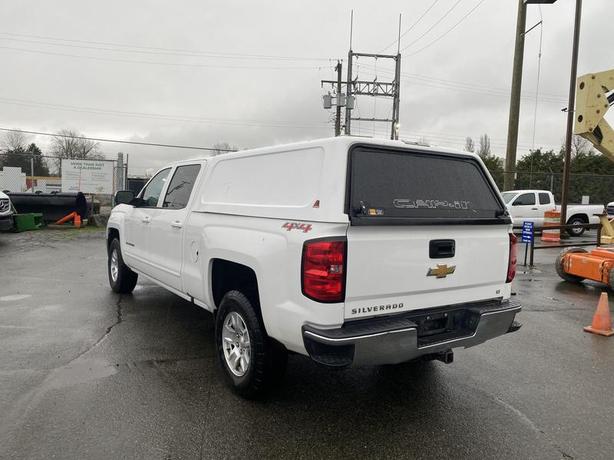 2016 Chevrolet Silverado 1500 Crew Cab 4WD with Canopy 6.5ft. Box image 3