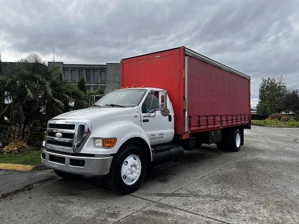 2008 Ford F-750 CAT 7.2 XLT Side Roll Tarp 2WD 3 Seater Diesel image 6