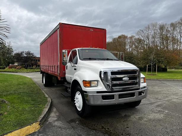 2008 Ford F-750 CAT 7.2 XLT Side Roll Tarp 2WD 3 Seater Diesel image 2