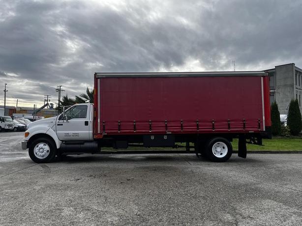 2008 Ford F-750 CAT 7.2 XLT Side Roll Tarp 2WD 3 Seater Diesel image 8