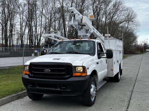 2001 Ford F-450 SD Altec Service Truck Bucket Truck 2WD image 4