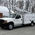 2001 Ford F-450 SD Altec Service Truck Bucket Truck 2WD thumbnail image 5