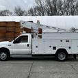 2001 Ford F-450 SD Altec Service Truck Bucket Truck 2WD thumbnail image 6