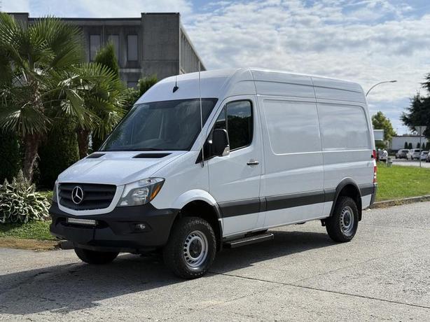 2017 Mercedes-Benz Sprinter 2500 4x4 Cargo Van with Rear Shelving image 5