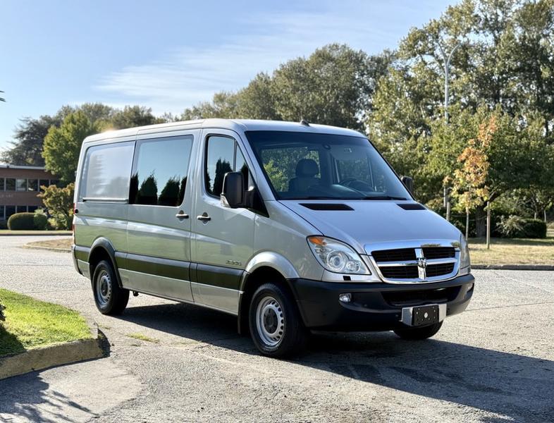 2007 Dodge Sprinter 2500 Cargo Van with 3.0L Diesel and RWD display photo