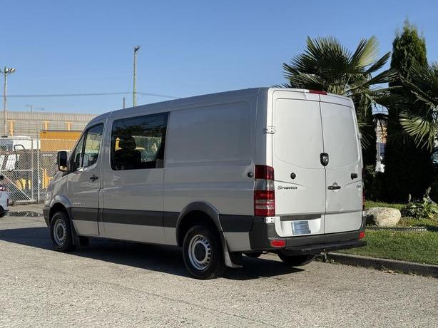 2007 Dodge Sprinter 2500 Cargo Van with 3.0L Diesel and RWD image 7
