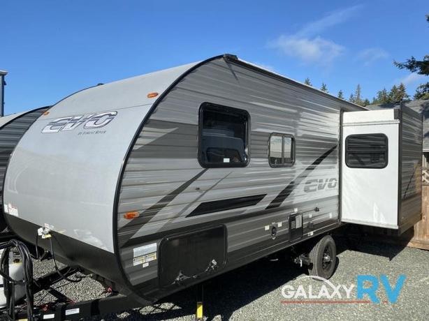 Used 2023 Forest River RV EVO Select 176QB image 5