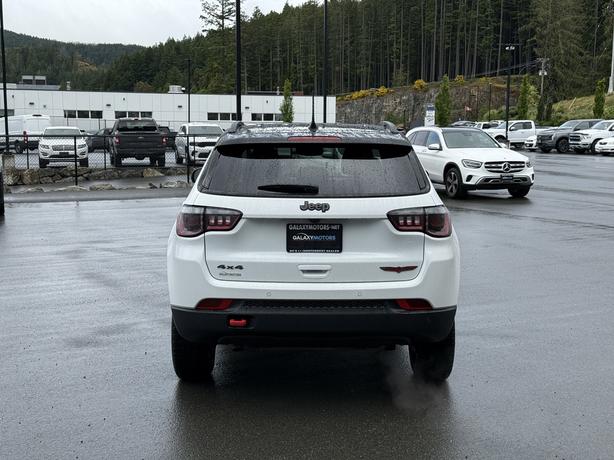 2024 Jeep Compass Trailhawk 4WD - Front Dual Zone A/C & ABS Brakes image 7