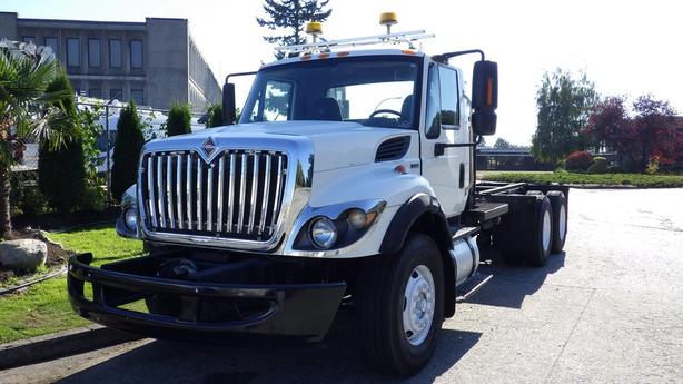 2012 International Work Star 7400 Cab and Chassis Former Dump Truck Air Brakes D image 4