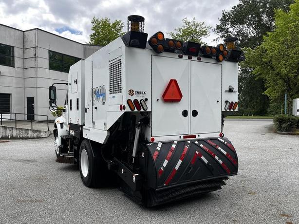 2012 International DuraStar 4300 M6000 Schwarze Sweeper Diesel image 8