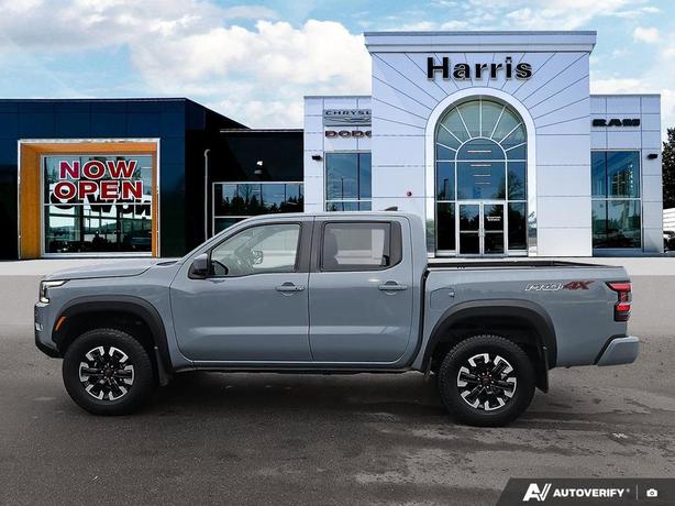 2022 Nissan Frontier PRO-4X | No Reported Accidents! image 3