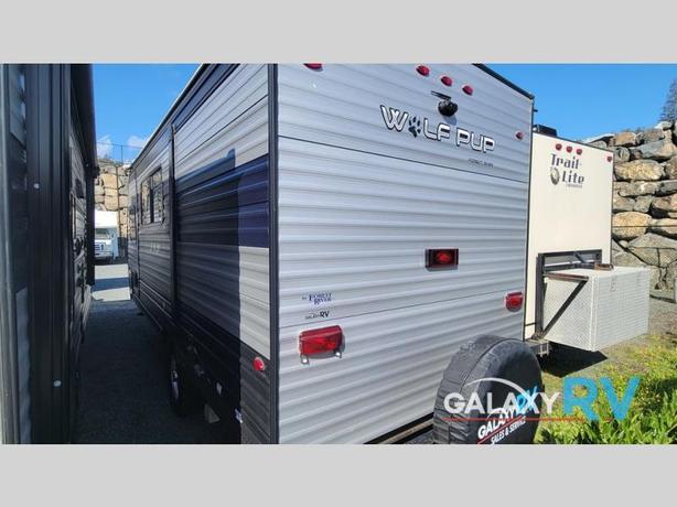 Used 2022 Forest River RV Cherokee Wolf Pup 17JG image 2