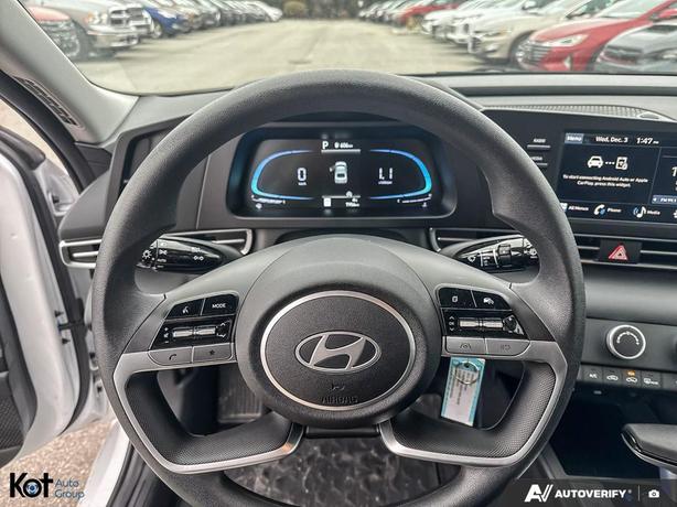 2025 Hyundai Elantra Essential image 6