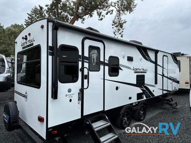 Used 2022 Heartland North Trail 27LRSS image 2