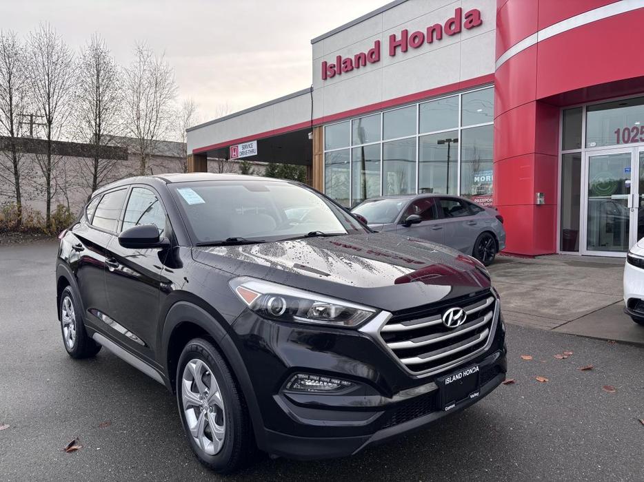 2017 Hyundai Tucson Base display photo