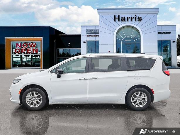 2024 Chrysler Pacifica Touring | Bluetooth Connectivity | Low Km's! image 3